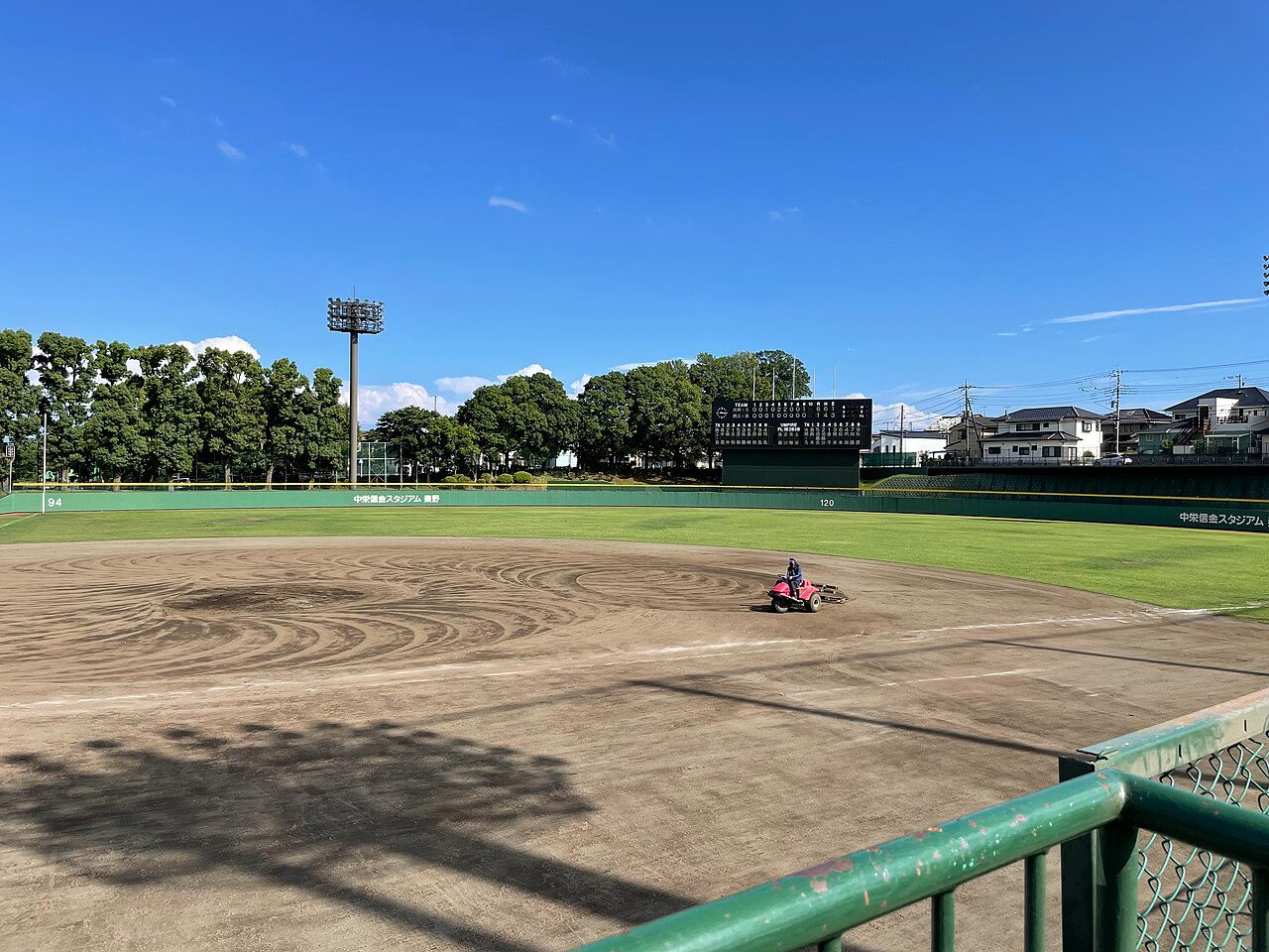 中栄信金スタジアム秦野