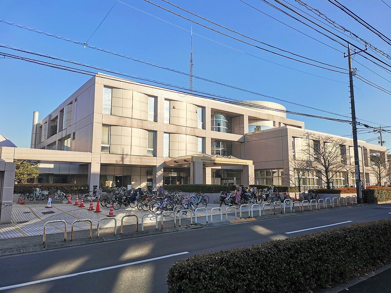 世田谷区立中央図書館