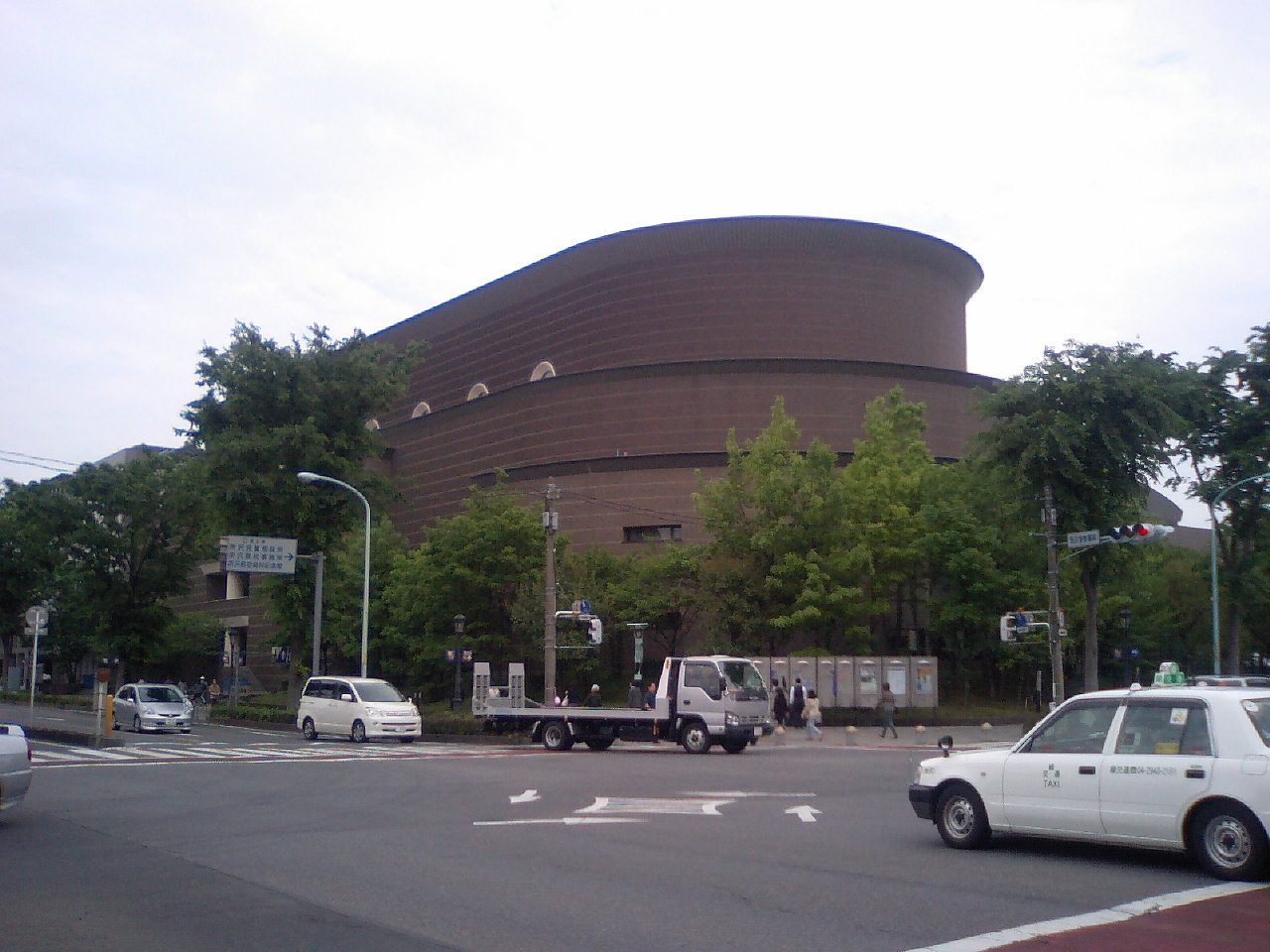 所沢市民文化センター ミューズの外観